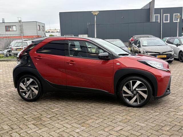 Toyota AYGO X 1.0 VVT-i S-CVT Envy