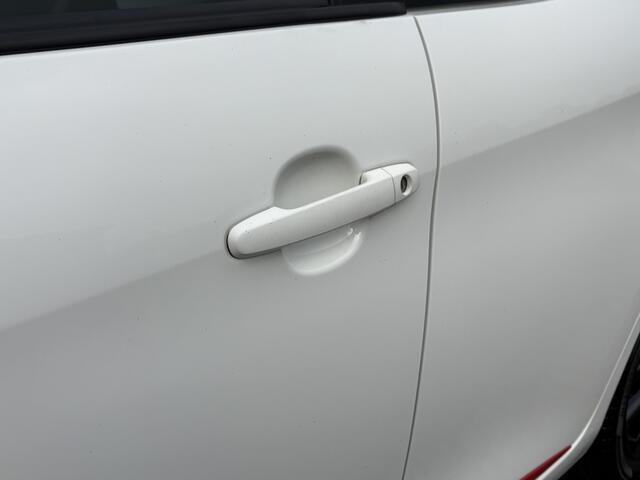 Toyota AYGO 1.0 VVT-i x-play CARPLAY-AIRCO-CAMERA