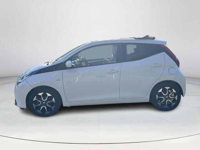 Toyota AYGO 1.0 VVT-i x-joy cabrio | Apple CarPlay/Android auto | Achteruitrijcamera | Climate control