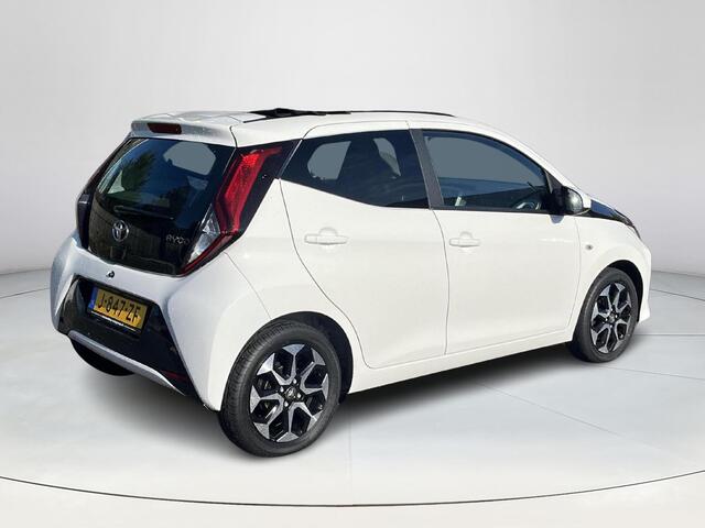 Toyota AYGO 1.0 VVT-i x-joy cabrio | Apple CarPlay/Android auto | Achteruitrijcamera | Climate control