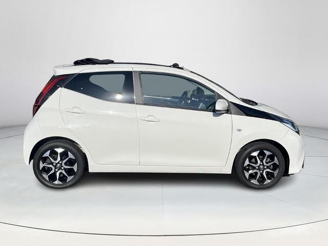 Toyota AYGO 1.0 VVT-i x-joy cabrio | Apple CarPlay/Android auto | Achteruitrijcamera | Climate control