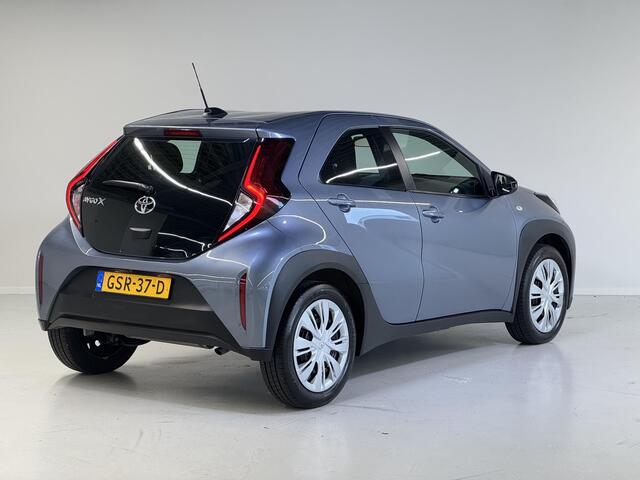 Toyota AYGO X 1.0 VVT-i MT Play