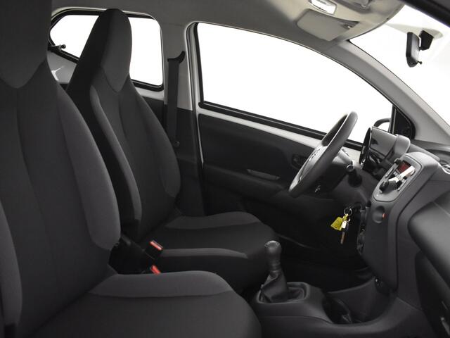 Toyota AYGO 1.0 VVT-i x-fun | Bluetooth | Led