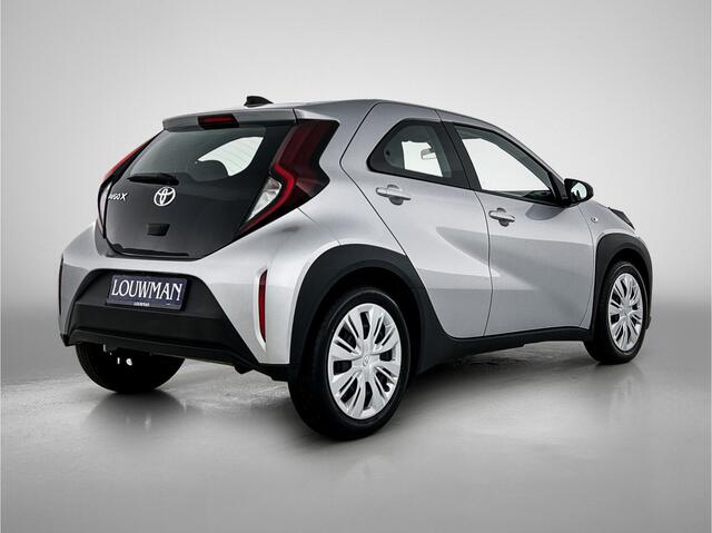 Toyota AYGO X 1.0 VVT-i S-CVT Play | Automaat |