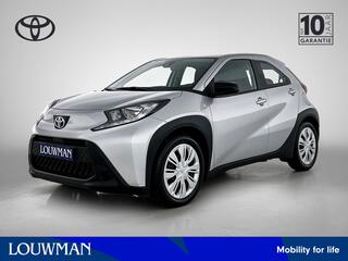 toyota-aygo-x-1.0-vvt-i-s-cvt-play-