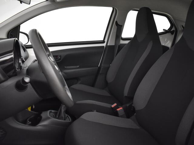 Toyota AYGO 1.0 VVT-i x-fun | All Seasons | Parkeersensoren