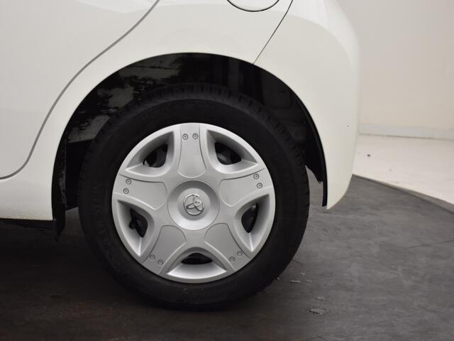 Toyota AYGO 1.0 VVT-i x-fun | All Seasons | Parkeersensoren