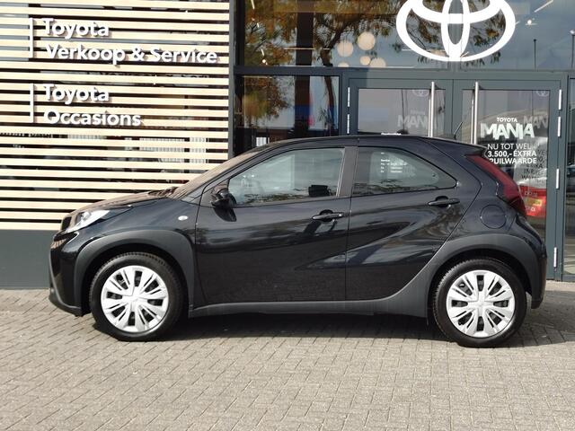 Toyota AYGO X 1.0 VVT-i MT Play