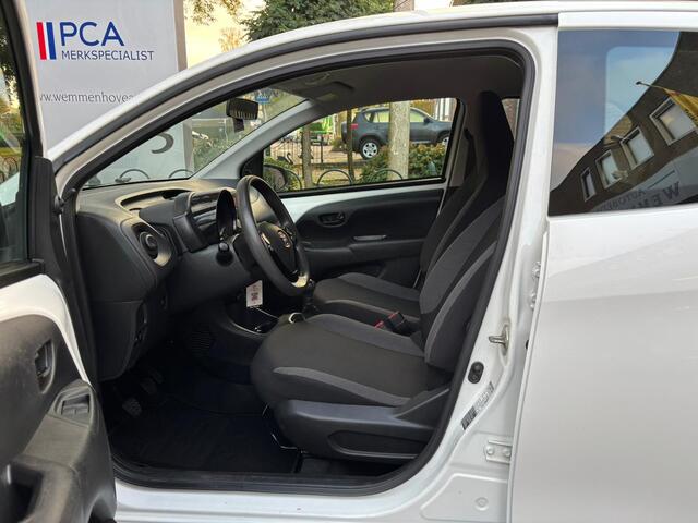Toyota AYGO 1.0 VVT-i x-fun