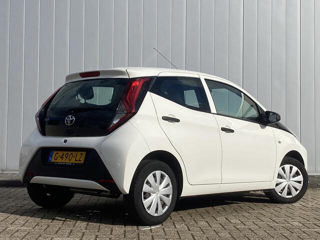 Toyota AYGO 1.0 VVT-i x-fun NL Auto Dealer Onderhouden 1e Eigenaar