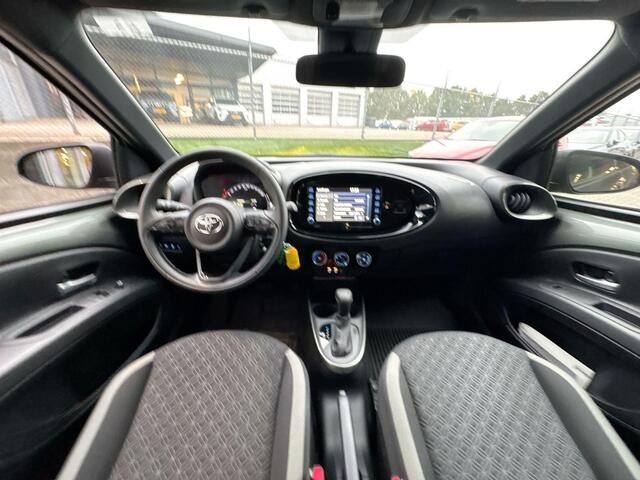 Toyota AYGO X 1.0 VVT-i S-CVT Pulse | Rijklaar | Automaat | Stoelverwarming | Bi-Tone