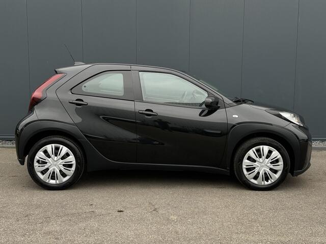 Toyota AYGO 1.0 VVT-i MT Play