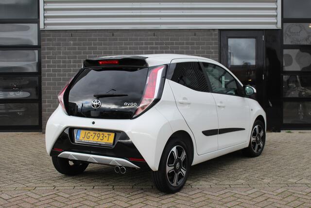Toyota AYGO 1.0 VVT-i X-Sport / Carplay / Navigatie / N.A.P.