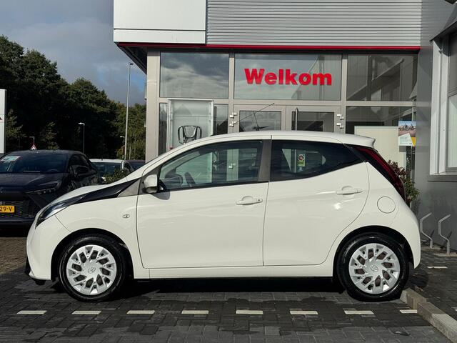 Toyota AYGO 1.0 VVT-i x-play limited Apple/Android, Airco, Camera , All-in Rijklaarprijs