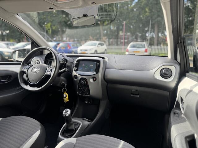 Toyota AYGO 1.0 VVT-i x-play limited Apple/Android, Airco, Camera , All-in Rijklaarprijs
