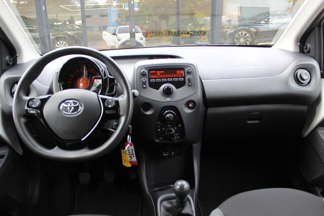 Toyota AYGO 1.0 VVT-i x-fun | Rijklaar | DAB+ | Airco | Bluetooth | USB/AUX