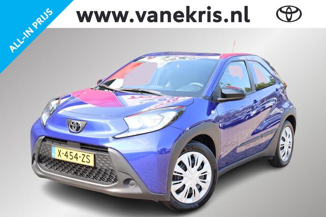 Toyota AYGO X 1.0 VVT-i MT Play, Camera