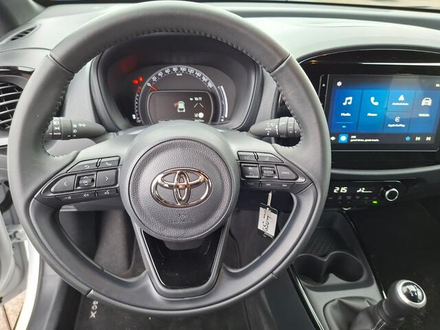 Toyota AYGO X 1.0 VVT-i MT Pulse demo