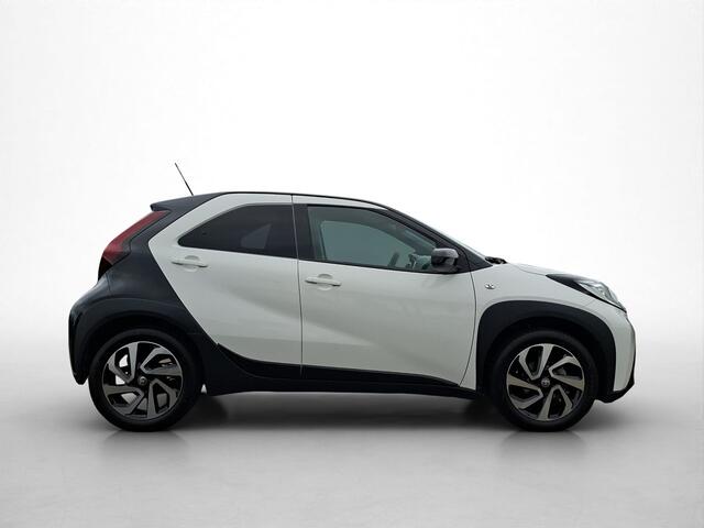 Toyota AYGO X 1.0 VVT-i MT Pulse demo