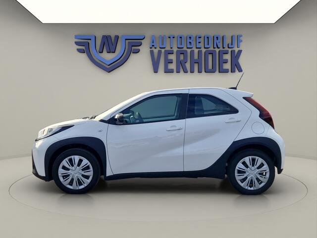 Toyota AYGO 1.0 VVT-i S-CVT Play Automaat - Groot Multimedia scherm