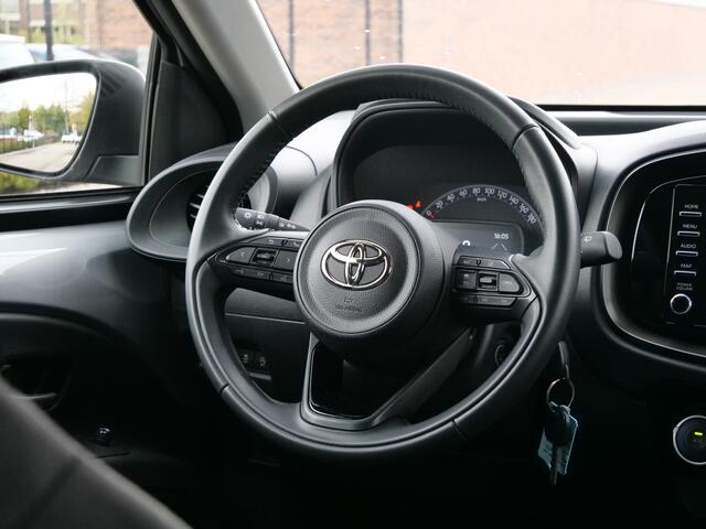 Toyota AYGO X 1.0 73pk VVT-i MT Play Apple Carplay / Camera / Adaptive cruise / Airco