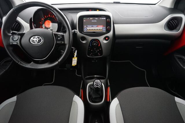 Toyota AYGO 1.0 VVT-i x-play