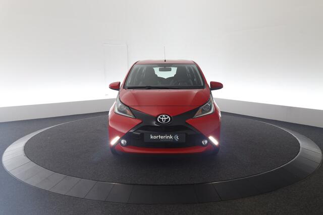 Toyota AYGO 1.0 VVT-i x-play