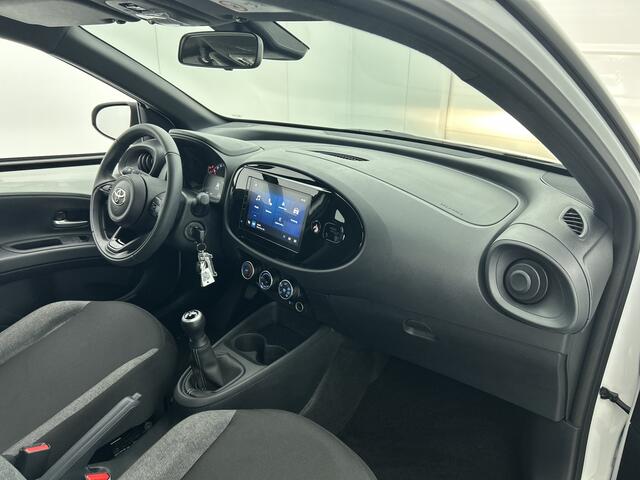 Toyota AYGO X 1.0 VVT-i MT Play