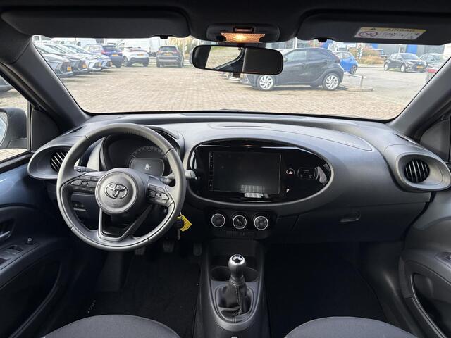 Toyota AYGO X 1.0 VVT-i MT Play