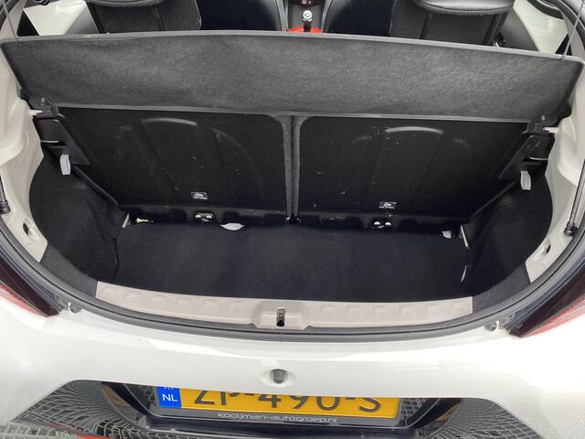 Toyota AYGO 1.0 VVT-i x-cite Leuke cabrio met opvallend gekleurde details! Navigatie Apple CarPlay/Android Auto, achteruitrij camera, airco