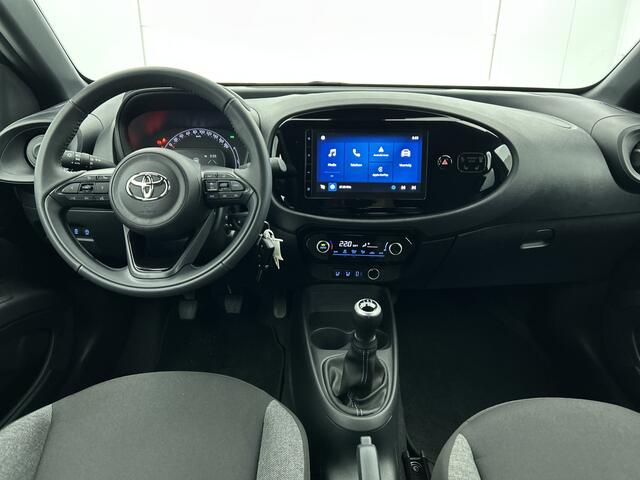 Toyota AYGO X 1.0 VVT-i MT first | Stoelverwarming | Achteruitrijcamera | BTW Voertuig |