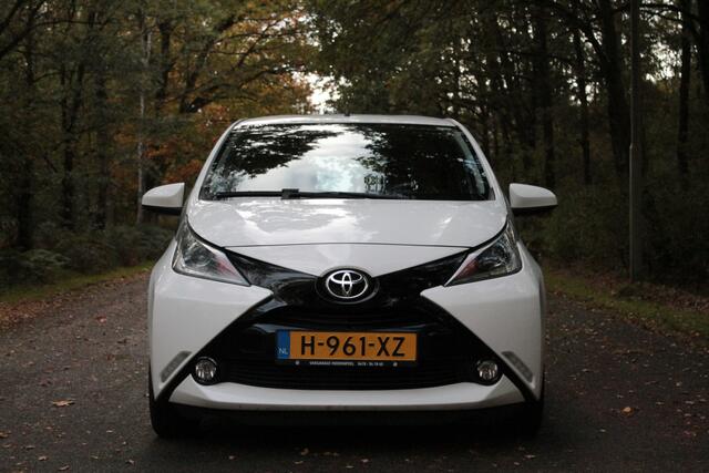 Toyota AYGO 1.0 VVT-i x-play | Camera | Airco