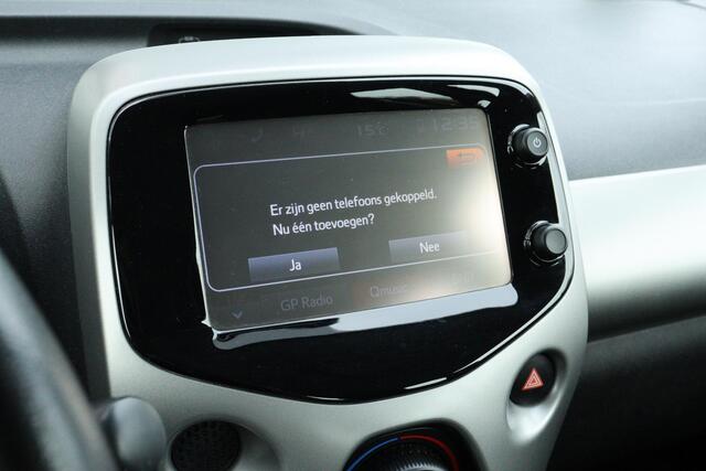 Toyota AYGO 1.0 VVT-i x-nav, Achteruitrijcamera, Bluetooth, Airco, Stuurwiel bediening