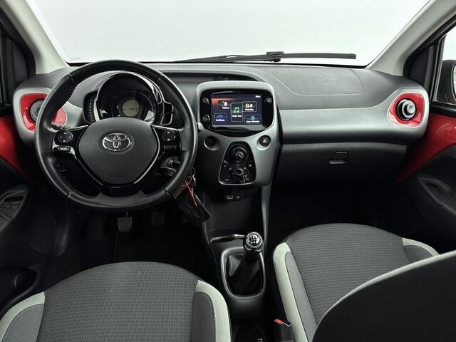 Toyota AYGO 1.0 VVT-i X-Play | Apple Carplay -/ Android Auto | Parkeercamera |