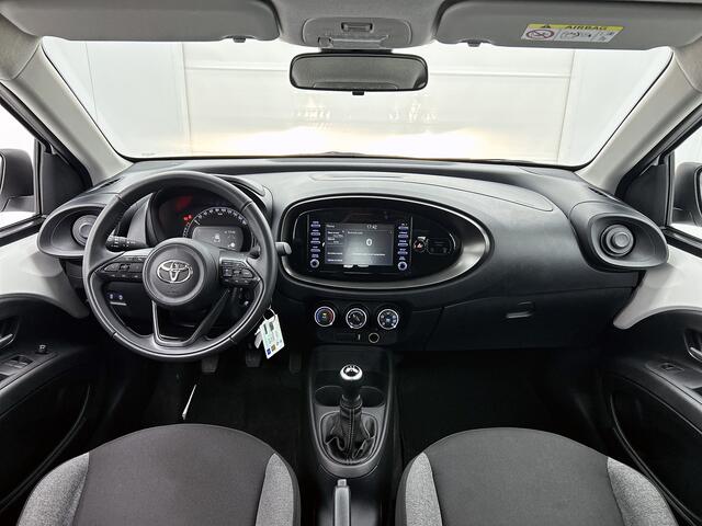 Toyota AYGO X 1.0 VVT-i MT Play