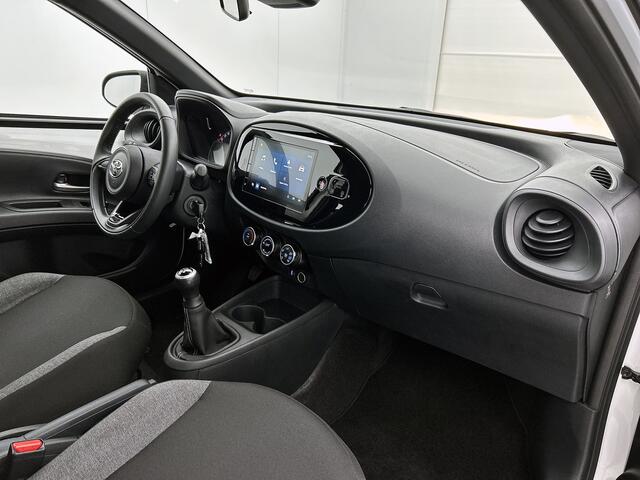 Toyota AYGO X 1.0 VVT-i MT Play