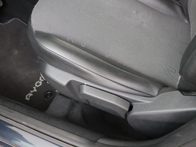 Toyota AYGO 1.0 VVT-i x-pose Cabrio | Electrisch vouwdak | LM velgen |