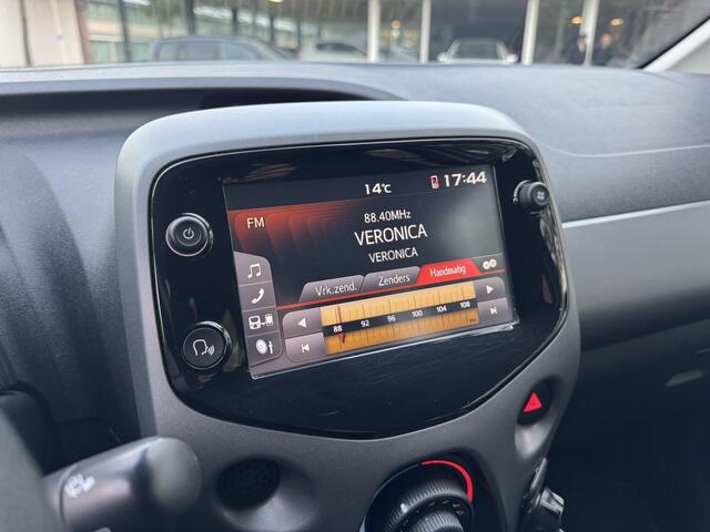 Toyota AYGO 1.0 VVT-i x-fun Camera Carplay Airco