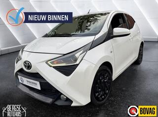 toyota-aygo-1.0-vvt-i-x-fun-camera-