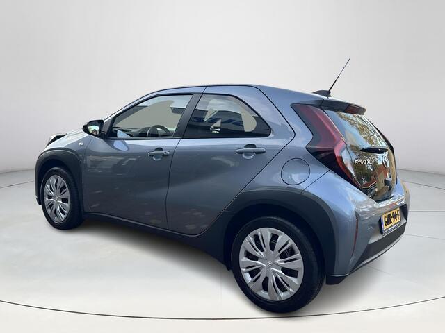 Toyota AYGO X 1.0 VVT-i MT Play | 06-10141018 Voor meer informatie