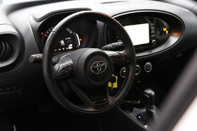 Toyota AYGO X 1.0 VVT-i S-CVT Automaat Navi Carplay Camera ACC