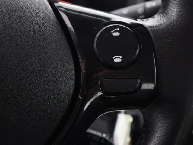 Toyota AYGO 1.0 VVT-i X-Play | Airco | Camera | Bluetooth |