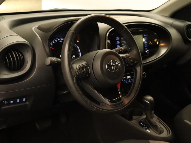 Toyota AYGO X 1.0 VVT-i S-CVT first - ORIGINEEL NEDERLANDSE AUTO - CLIMATE CONTROL - CAMERA - ADAPTIEVE CRUISE CONTROL - 17 INCH LICHT METALEN VELGEN - APPLE CARPLAY/ ANDROID AUTO - DONKER GETINTE RAMEN ACHTER - MISTLAMPEN VOOR