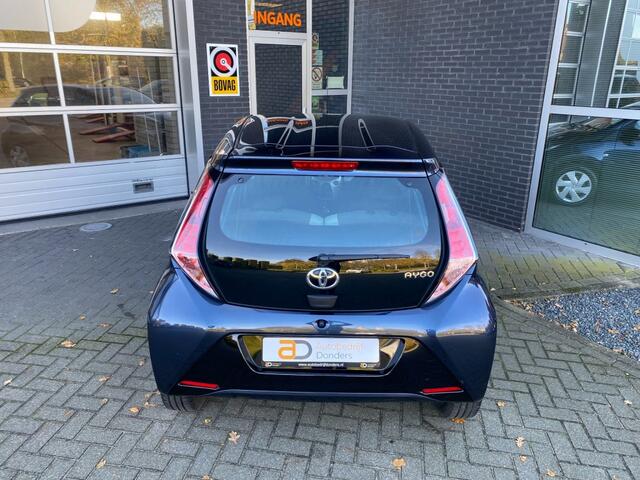 Toyota AYGO 1.0 VVT-i x-play