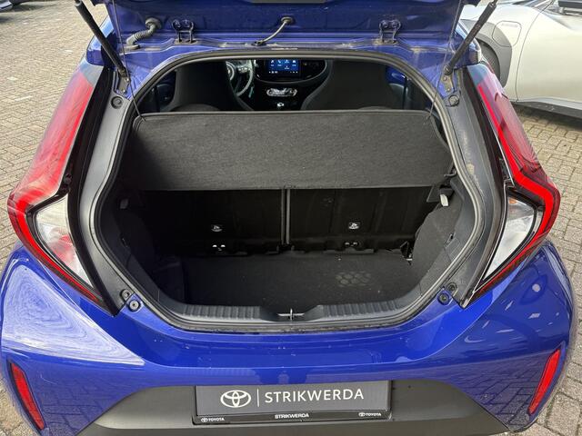 Toyota AYGO X 1.0 VVT-i MT first