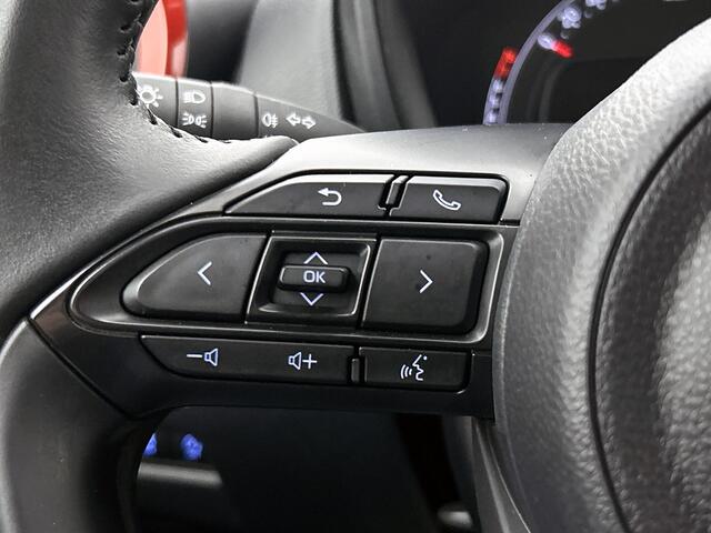 Toyota AYGO X 1.0 VVT-i MT Pulse | Voorstoelen verwarmd | All seasonbanden |