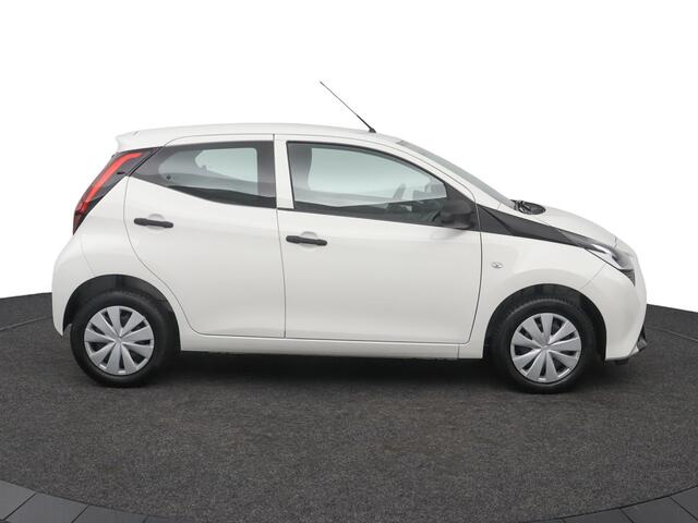 Toyota AYGO 1.0 VVT-i x-fun | Airco |