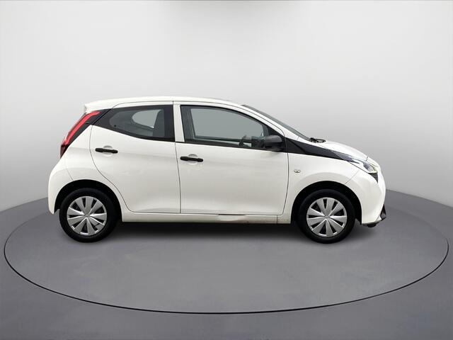 Toyota AYGO 1.0 VVT-i x-fun
