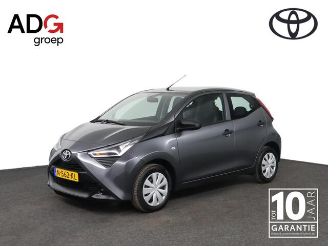 Toyota AYGO 1.0 VVT-i x-fun | Airco | Radio | Bluetooth |