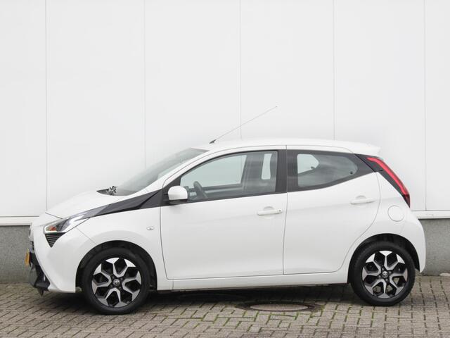 Toyota AYGO 1.0 VVT-i x-joy | Carplay / Android Auto | Airco | Camera | Lm-Velgen